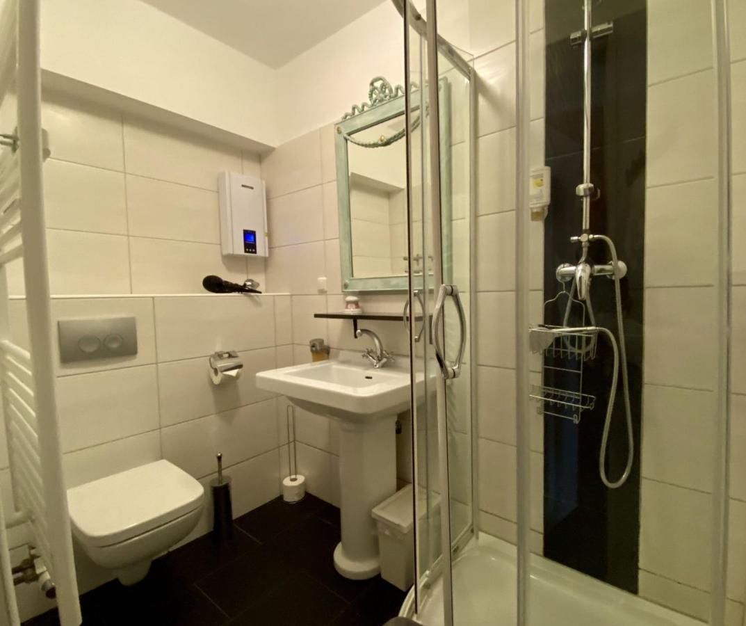Hotelik Gdanska Oberhausen  Bagian luar foto
