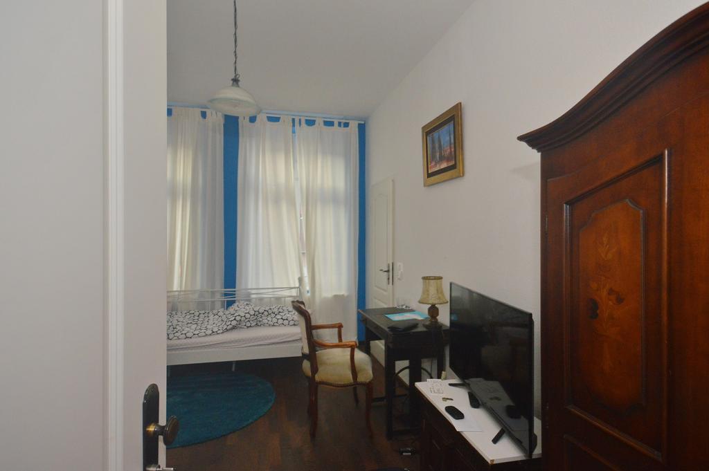 Hotelik Gdanska Oberhausen  Bagian luar foto